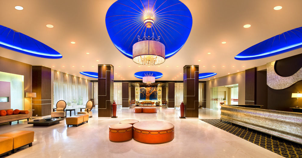 สุรัต แมริออท โฮเต็ล Hotel ภายนอก รูปภาพ